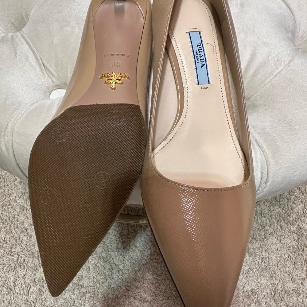 Prada Women's Beige Leather Heels